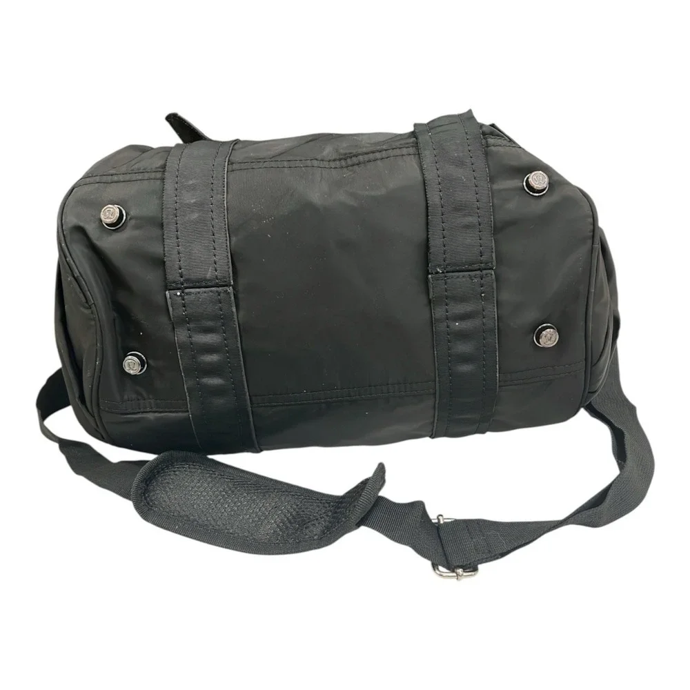 Lululemon Black Nylon Duffel Gym Travel Bag Shoulder Strap Logo Tote Bow